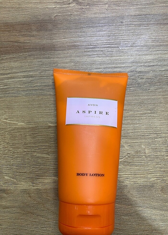 Parfümlü krem - Görsel 3