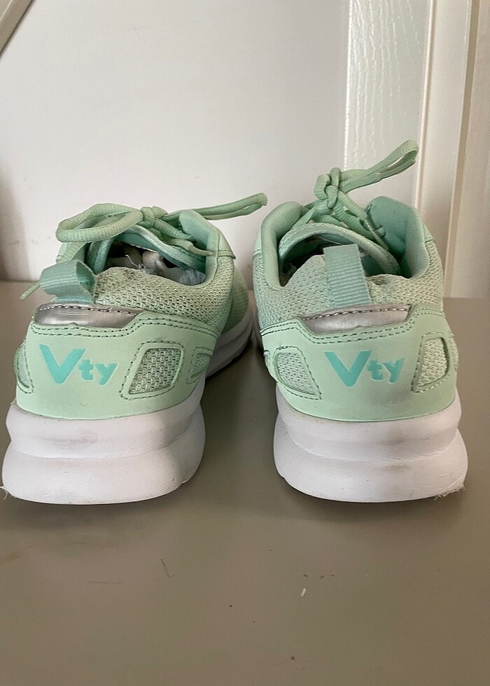 Spor ayakkabı - Görsel 3