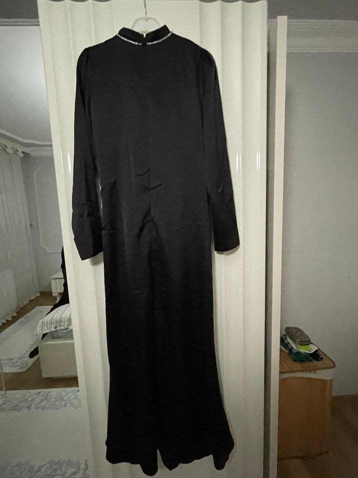 Uzun Kollu Siyah Gotik Uzun Abiye Elbise - Görsel 4