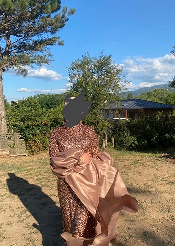 Uzun Parlak Bej Abiye Elbise - Görsel 2