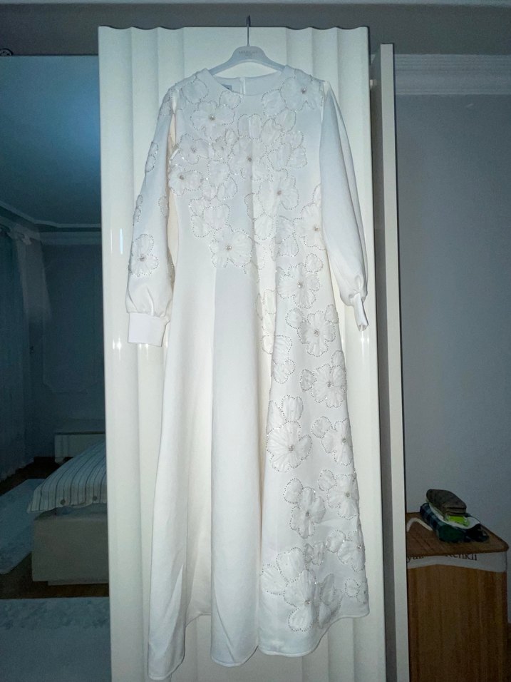 Beyaz scuba elbise - Görsel 2