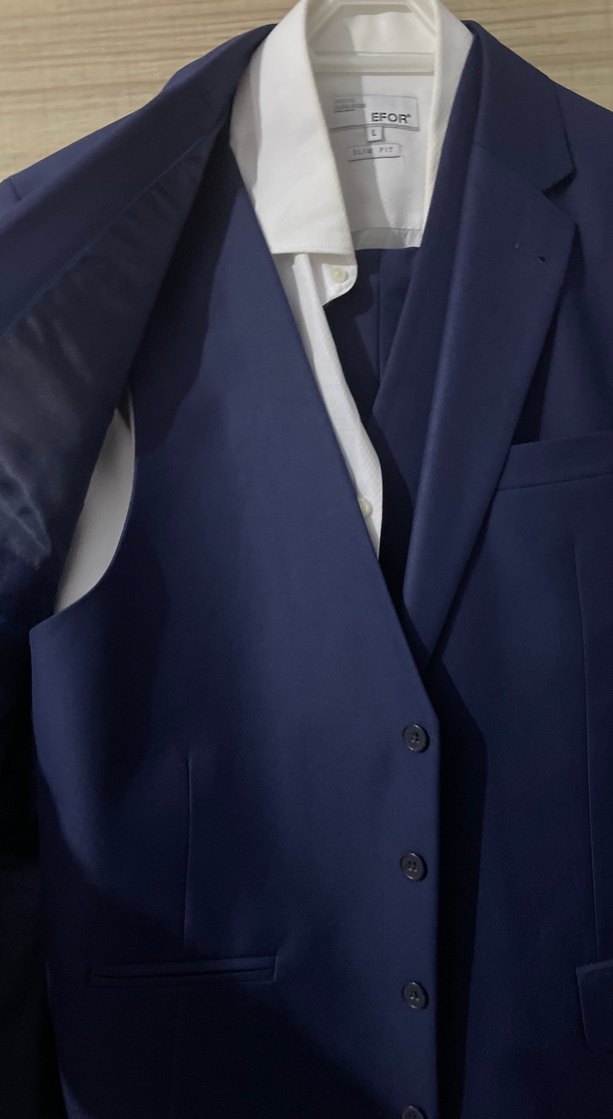 Düğmeli Lacivert Erkek Takım Elbise - Görsel 4