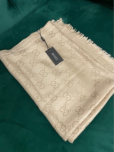 Gucci GUCİ ŞAL