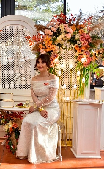 Beyaz Söz Nişan Nikah Çekim Elbisesi