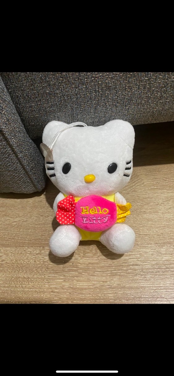 Hello Kitty Peluş Oyuncak - Görsel 2