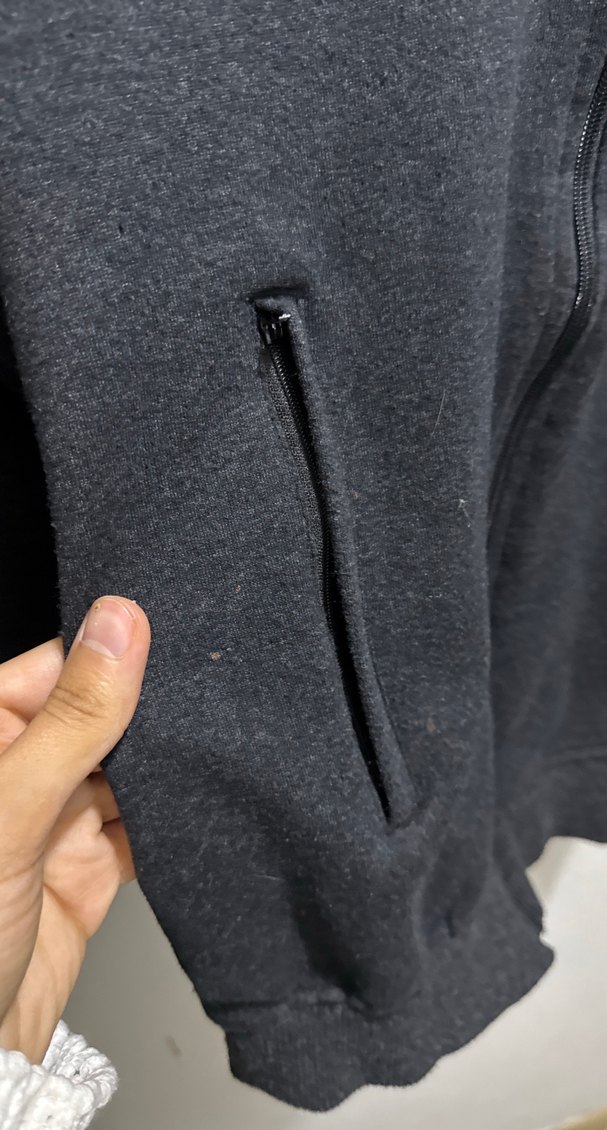 Siyah Fermuarlı Erkek Sweatshirt - Görsel 2