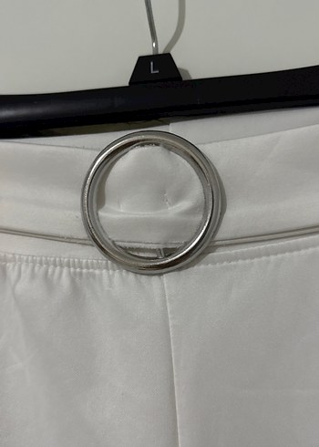 Beyaz Kadın Kumaş Pantolon Kemerli - Görsel 3