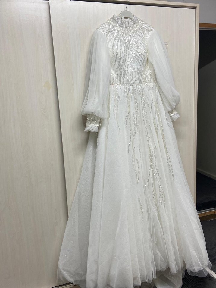 Uzun Kollu Beyaz Prenses Gelinlik - Görsel 2