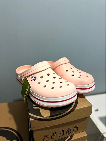 Crocs