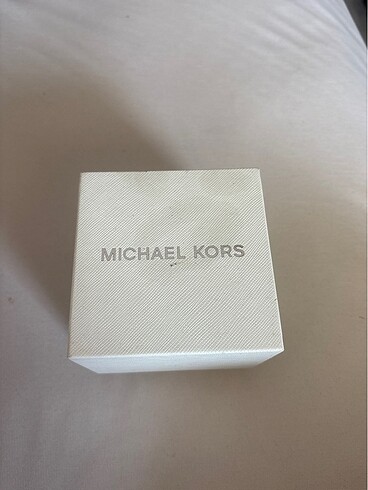 Orjinal Micheal Kors kadın saati.