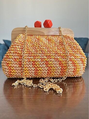 Renkli örgü clutch