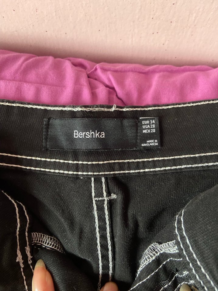 Siyah Kadın Bol Kesim Pantolon - Görsel 4