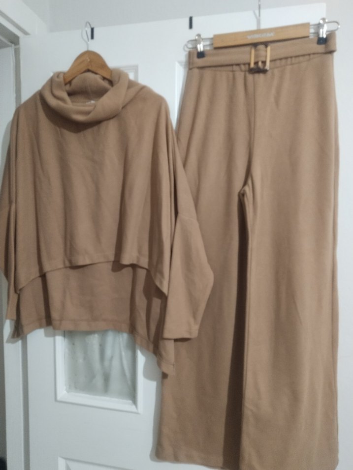 Siyah Kadın Kürklü Kış Montu - Görsel 3