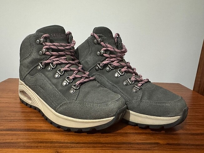 ORJİNAL SKECHERS LOS ANGELES BAYAN BOT