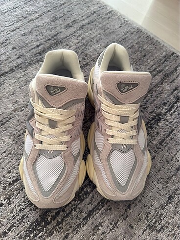 38 Beden gri Renk New Balance 9060