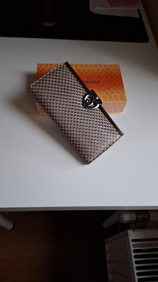 YENİ İTALYAN MARKA PARLAK KADIN POTRFÖY ÇANTA CÜZDAN - Görsel 4