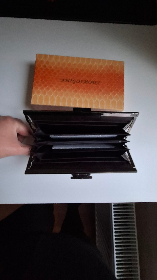 YENİ İTALYAN MARKA PARLAK KADIN POTRFÖY ÇANTA CÜZDAN - Görsel 3