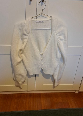 MANGO MARKA S Beden Düğmeli Beyaz V Yaka Kadın Hırka. - Görsel 3