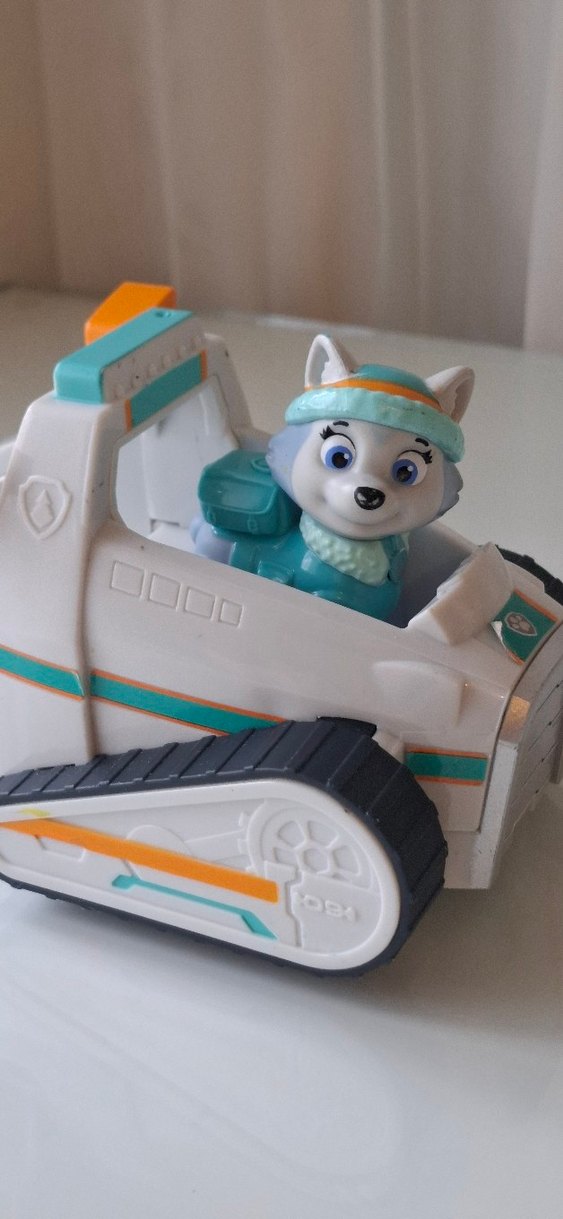 PAW PATROL"EVEREST FİGUR VE ARACI" - Görsel 2