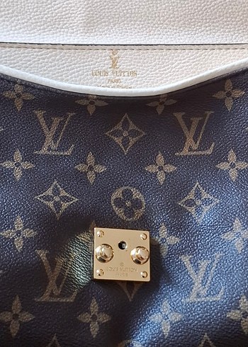 Askılı zincir detaylı omuz çantası - Görsel 14