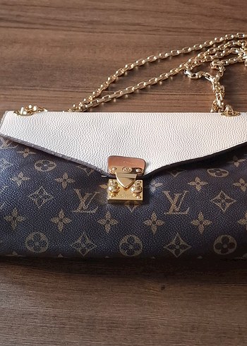 Askılı zincir detaylı omuz çantası - Görsel 7