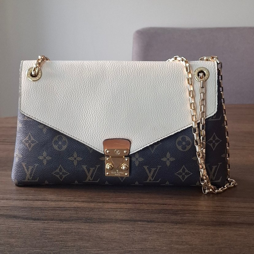 Askılı zincir detaylı omuz çantası - Görsel 2