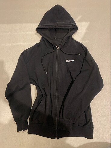m Beden Nike hırka