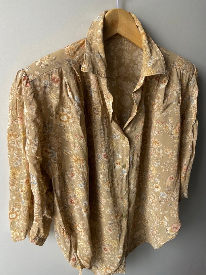 Şifon Kumaş Vatkalı Vintage Gömlek - Görsel 2