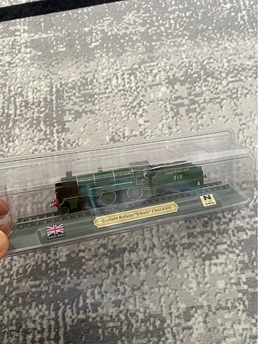 Antika tren