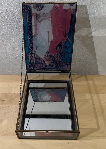 Paşabahçe Kaplumbağa Terbiyecisi Dekoratif Kutu - Görsel 2