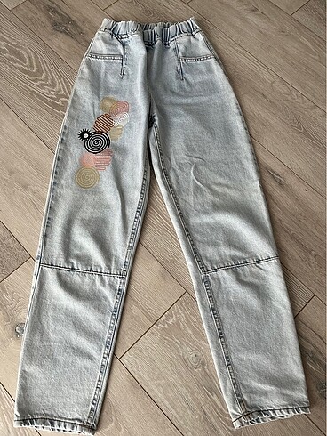 Kız çocuk jean pantolon