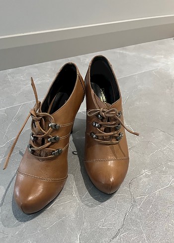 Taba Vintage Deri Topuklu Kadın Bot - Görsel 2