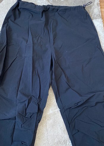 xs Beden Siyah paraşüt pantolon