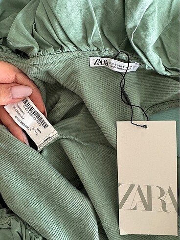 Zara zara fırfırlı fitilli body