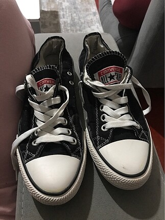 Siyah converse