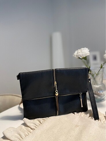 Siyah katlı el çantası - Görsel 4