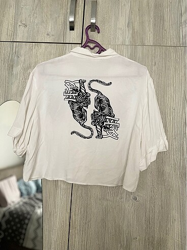 Bershka beyaz kısa gömlek - Görsel 2