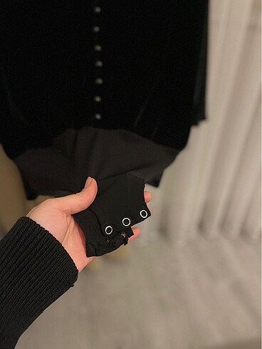 Siyah kadife yarasa kol bluz - Görsel 3