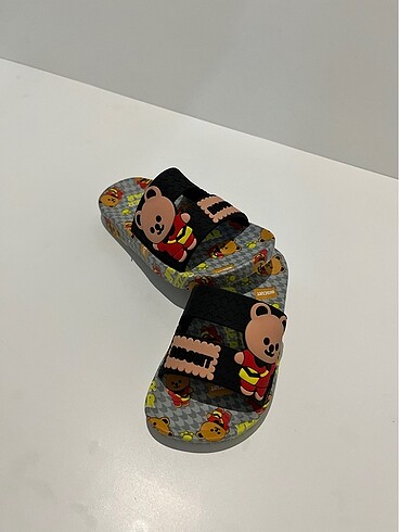 Yeni model gezer çocuk terlik