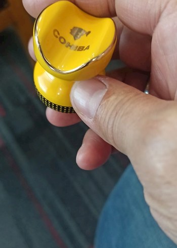 Diğer Sarı Cohiba Çakmaklı Çakmak