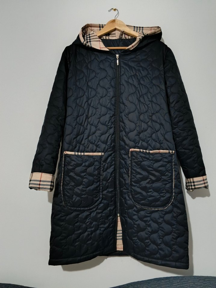 Kadın Siyah Kapitone Uzun Mont - Görsel 3