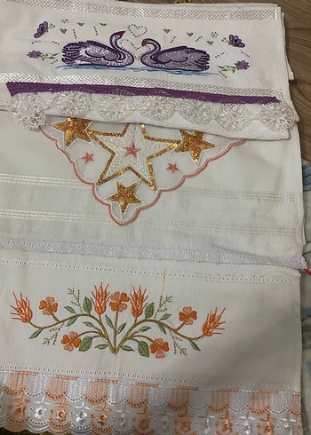 Nakışlı Beyaz Havlu Seti - Görsel 7