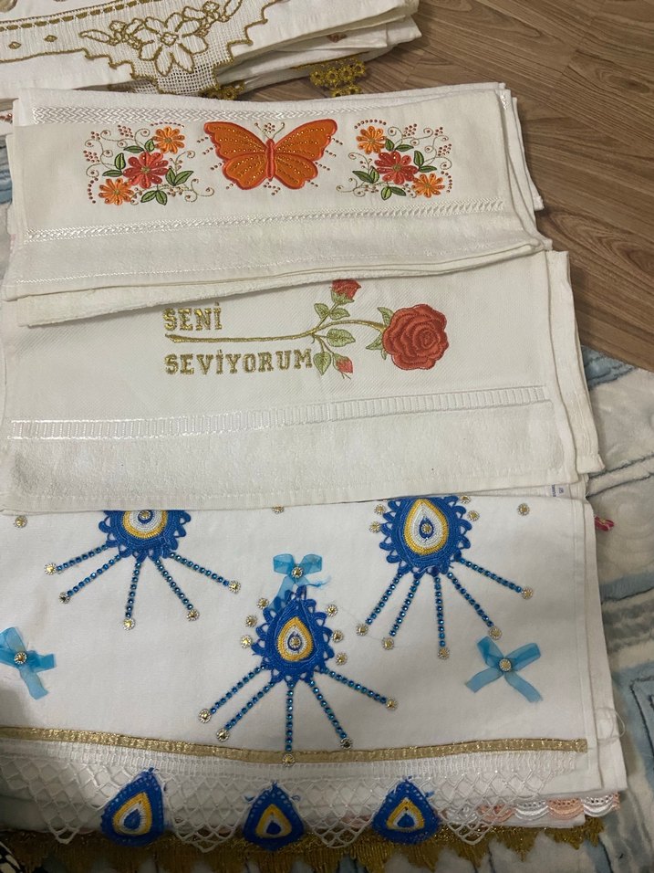 Nakışlı Beyaz Havlu Seti - Görsel 4