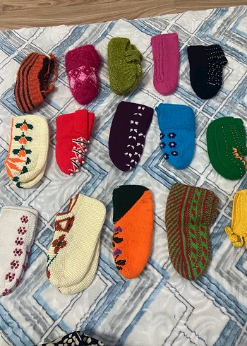 Renkli Nakışlı Örgü Kadın Terlik - Görsel 3