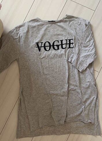 Gri t-shirt