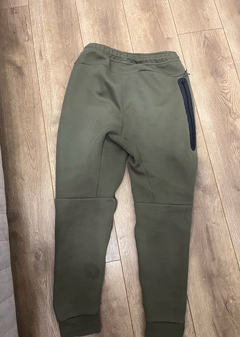 Yeşil Nike tech eşofman orjinal - Görsel 4