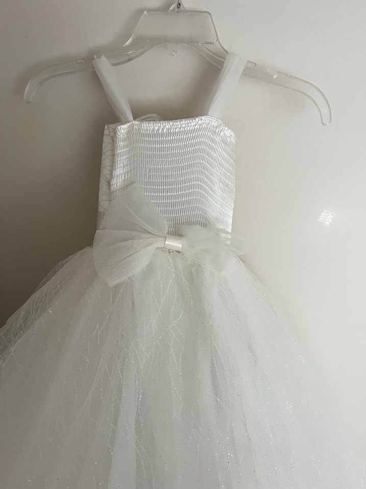 Beyaz Dantel Detaylı Kız Çocuk Abiye Elbise - Görsel 4