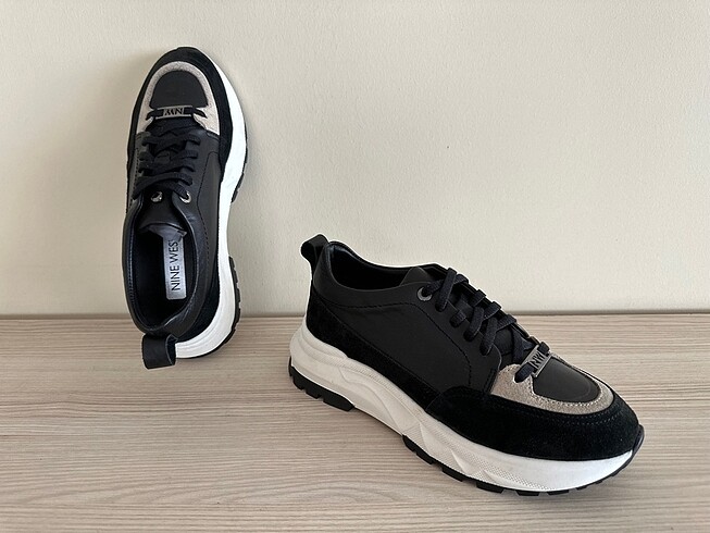 37 numara NINE WEST siyah sneaker