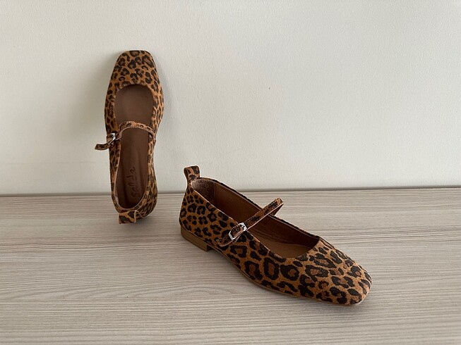 37 numara leopar babet
