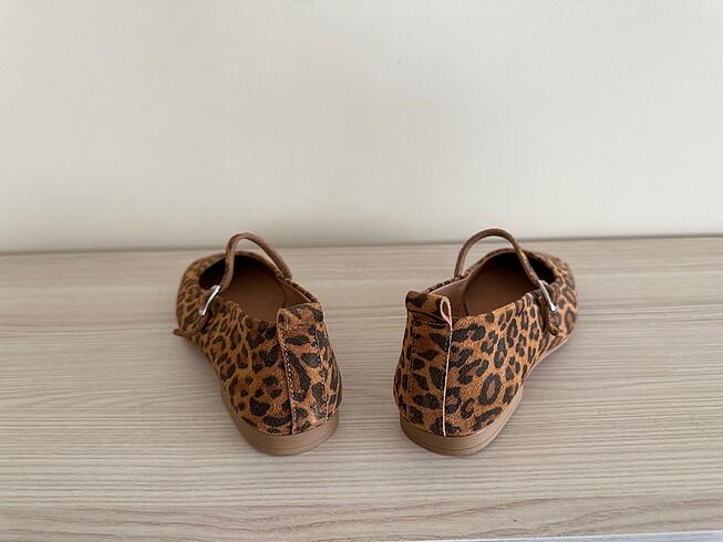 37 Beden 37 numara leopar babet